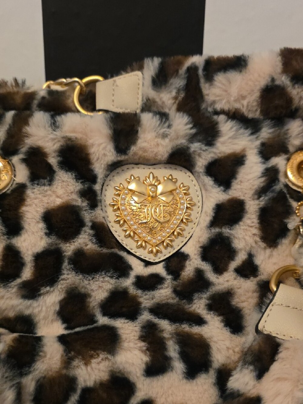 Juicy Couture Leopard Faux-Fur Tote in Beige and Brown with Gold Hardware - Picture 2 of 3